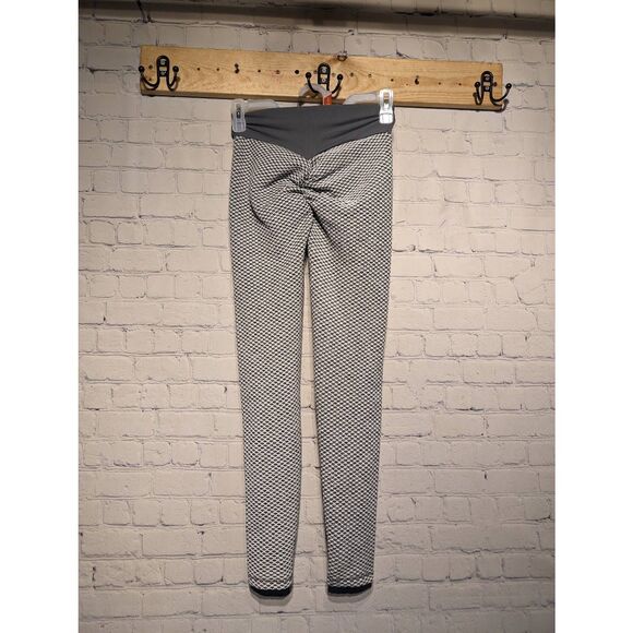 Scrunch Butt full length textured leggings large * - Picture 1 of 5